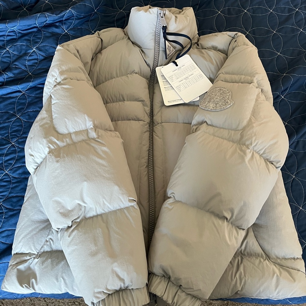 Moncler men’s nylon crinkle jacket in light grey